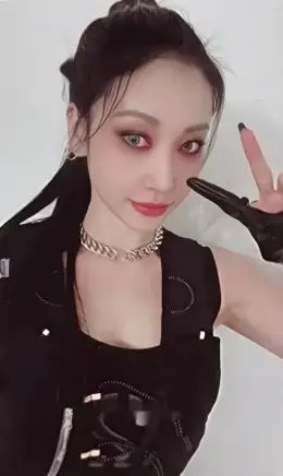 Jinny · Doxa