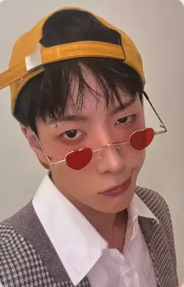 Jongwoo · Pink Crush