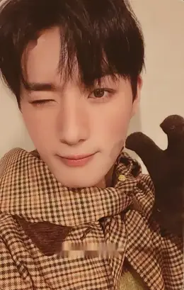 Jeong Seunghwan · MUST HAVE