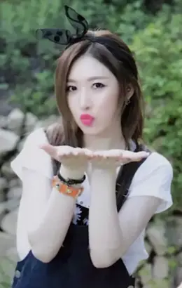 Euijin · Cushion