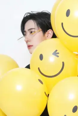 Jongwoo · PARADOXX