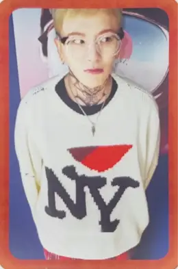 Taeil · Montage