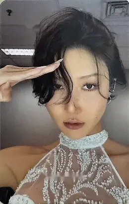 Hwasa · 4WARD World Tour