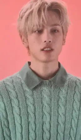 Jonggil · The white album
