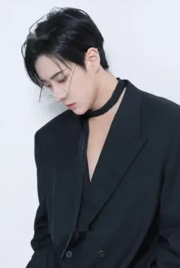 Jongwoo · PARADOXX
