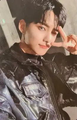 Park Junhee · UNDER COVER