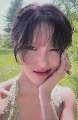 Hwasa · 4WARD