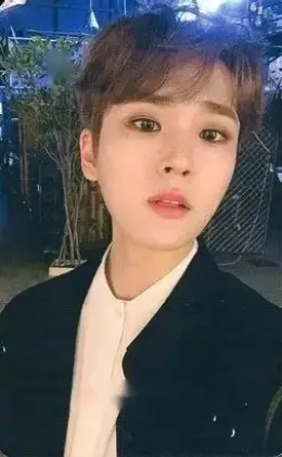 Seungmin · Re-boot