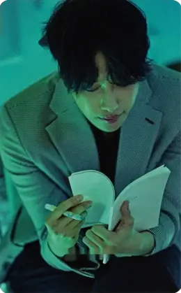Jihoo · Re:IZ