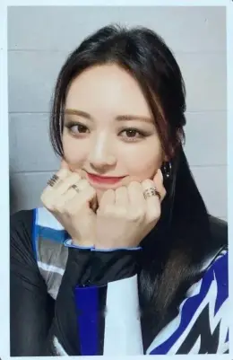 Yuna · Voltage