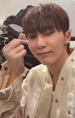 Seungkwan · Face the Sun