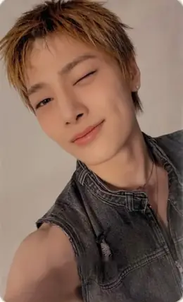 I.N · JYP Flagship Tokyo