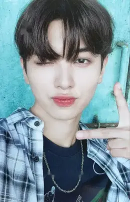 Ryu Junmin · The Beginning : 開花