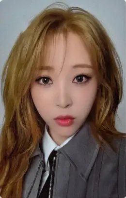 Moonbyul · 4WARD