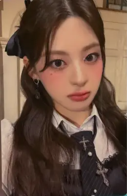 Seeun · MEOW / Cheeky Icy Thang (Japanese Ver.)