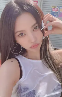 Soyeon · I Sway