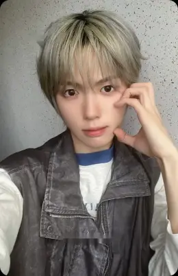 Kim SeongJun · yesweare