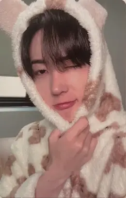 Jongwoo · PARADOXX