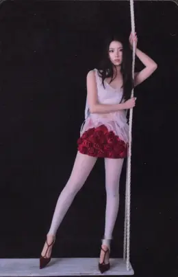 Jiwoo · Heavy Serenade