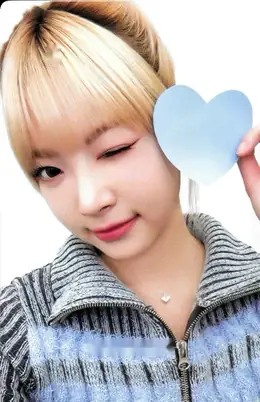 Hong Eunchae · 2024 FEARNOT Membership Kit