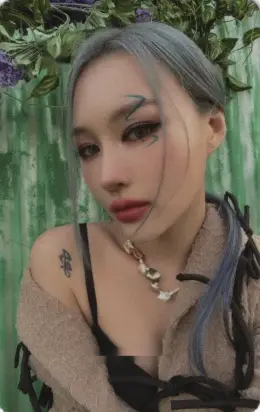 Siyeon · Apocalypse : From us