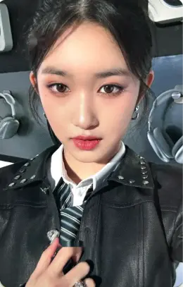 Leeseo · WAVE