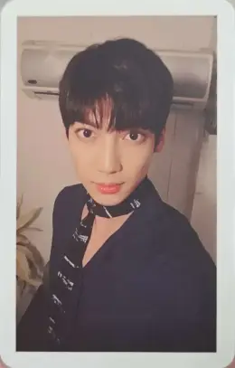 Youngmin · Never End