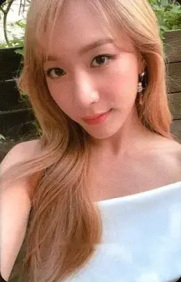 Soyeon · Blossom
