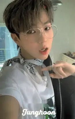 Junghoon · Hello!