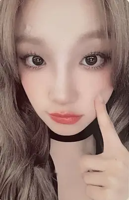 Yuqi · 2