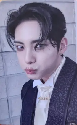 Park Junhee · PINATA
