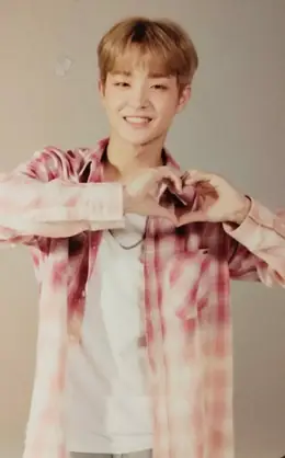 Jihoon · THE FIRST STEP: CHAPTER TWO