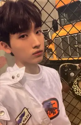 DK · K2Y I: CONFIDENCE [Thumbs Up]