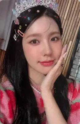 Miyeon · I Feel