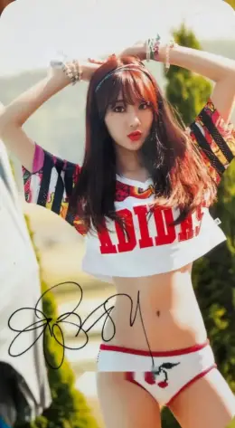 Kyungri · 9MUSES S/S EDITION