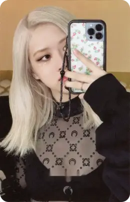 Rosé · BORN PINK