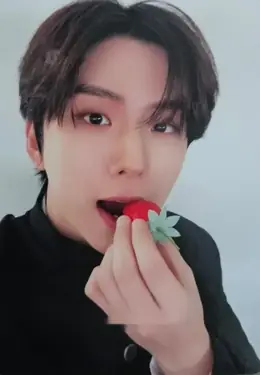 Kihyun · Unfold