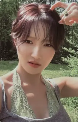Hwasa · 4WARD