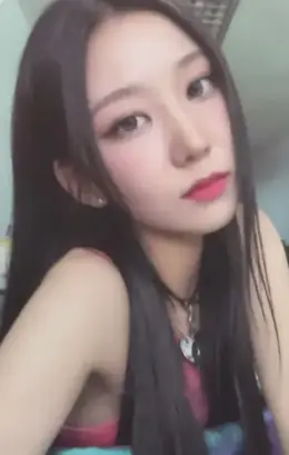 Yewon · Live