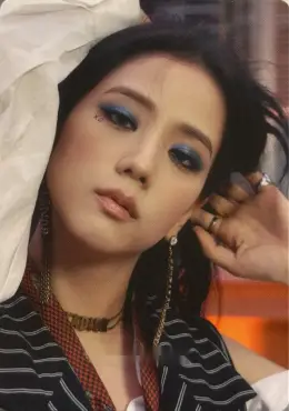 Jisoo · The Album (JP Ver.)