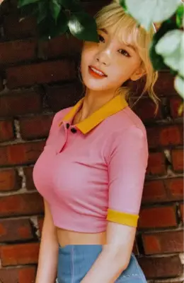 Soyeon · Love Sign