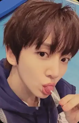 Donghyeon · Kick Out, Flip Now!