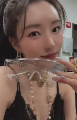 SuA · VillainS