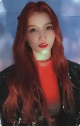 Jieun · CONTRAST