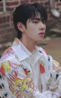 Kang Minseo · NEW TOMORROW