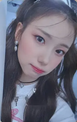 Youngeun · FLY-UP