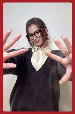 Sana · TEN: The Story Goes On