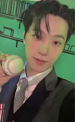 Dino · 17 IS RIGHT HERE