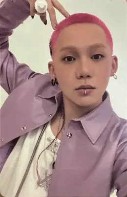 Choi Hyunsuk · New Wav