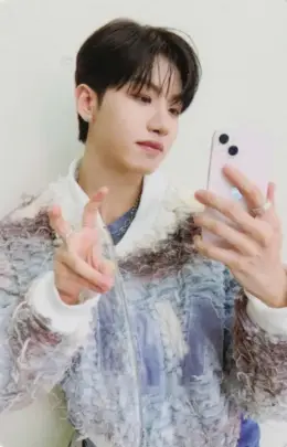 Huiwon · Love Potion